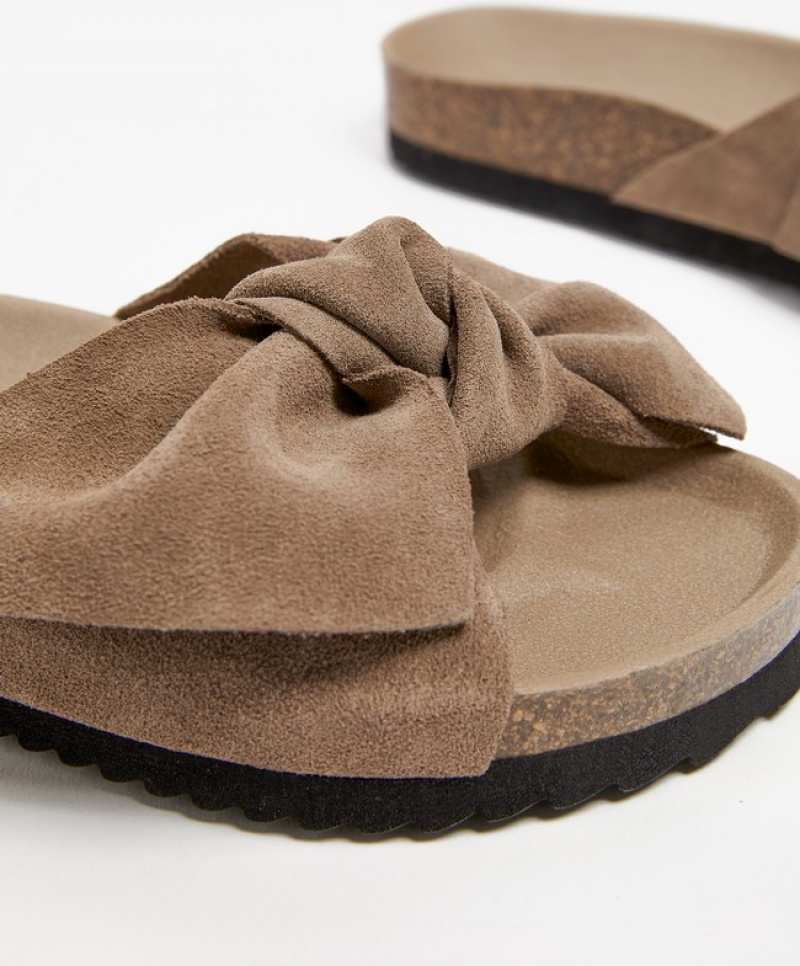 Best Price On Oysho Sandals - Leather bow Grey